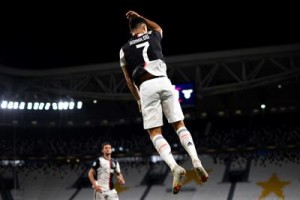Juve-Lazio 2-1, Ronaldo blinda lo scudetto
