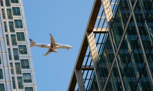 Ita comincerà a volare dal 15 ottobre. E Alitalia non emetterà più biglietti da mezzanotte