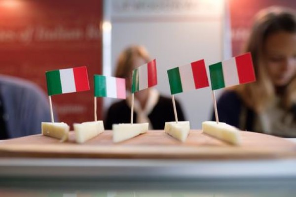 Primer festival de comida italiana Se unieron restaurantes italianos y distribuidores