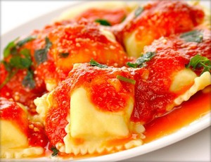 Raviolones de ricota el plato del domingo italiano