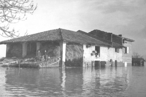 Ferrara – Al Maf la mostra fotografica sull&#039;inondazione del Reno del 1951