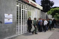 Venezuela, seggi aperti per le elezioni municipali