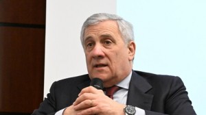 El ministro del Exterior italiano, Antonio Tajani
