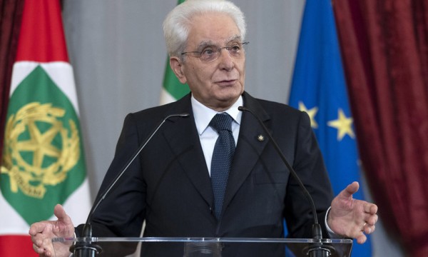 Mattarella premia 36 vite spese per la solidarietà