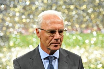 Franz Beckenbauer, campeón mundial como jugador en 1974 y como DT en 1990. 