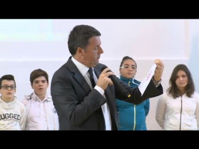 Renzi all&#039;inaugurazione della Scuola media Dante Alighieri a Spoltore