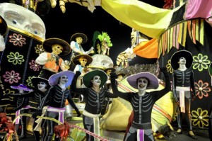 Il Messico celebra la vita con un giorno dedicato alla morte:el dia de los muertos