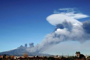 Fractura eruptiva en volcán Etna