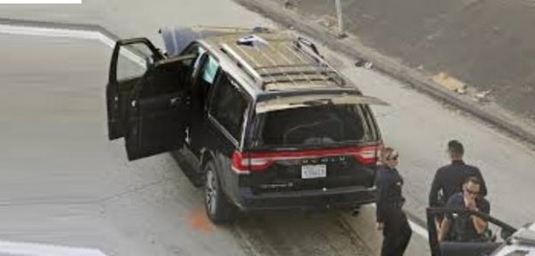 Ladro ruba carro funebre con la bara dentro