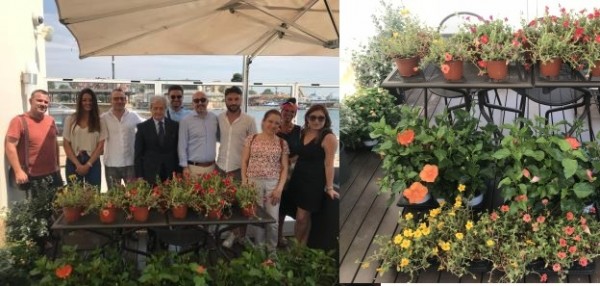 Taranto - Un restyling di fiori per la bellezza della città vecchia