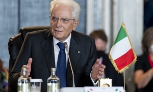 Mattarella, &quot;Politica estera e di difesa europea per far sentire la nostra voce nel mondo&quot;