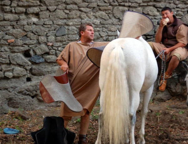 Visitas &quot;teatralizadas&quot; en Roma, paseos y actuación