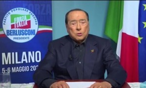 Silvio Berlusconi torna a parlare in pubblico
