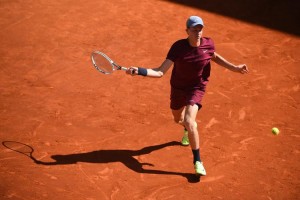 Roland Garros, 5 azzurri al terzo turno: Sinner vince derby con Mager