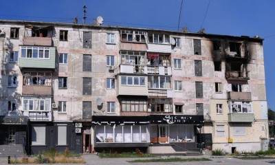 Un edificio bombardato a Severodonetsk