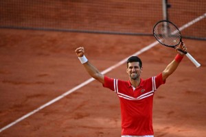 Roland Garros, Djokovic batte Tsitsipas e trionfa