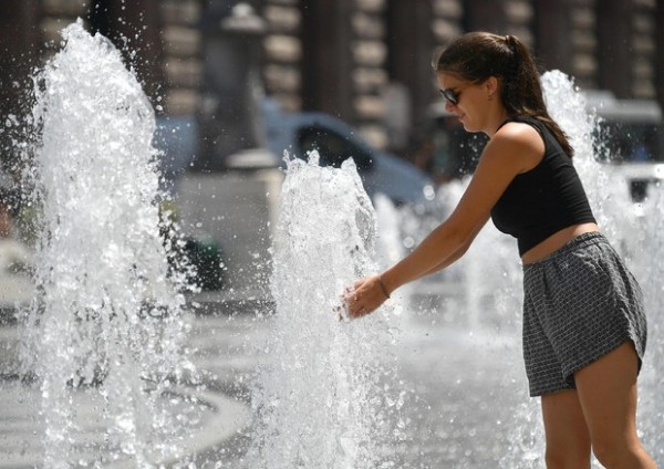 Sos caldo per 10 città bollino rosso, mercoledì anche a Roma