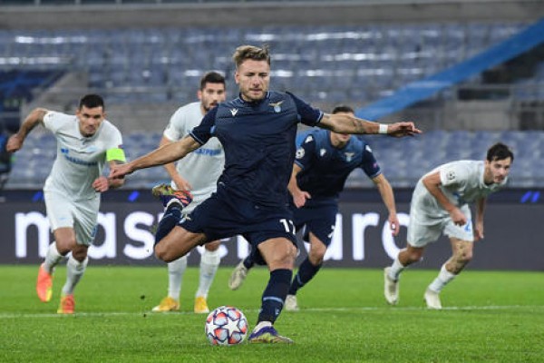 Champions League, Lazio-Zenit 3-1. 2-1 al Ferencvaros, Juventus agli ottavi