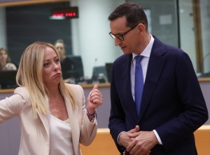 Giorgia Meloni e Mateusz Morawiecki