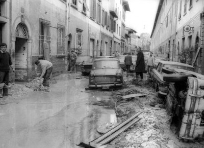 mágenes del desborde del río Arno en Florencia el 4 de noviembre de 1966.