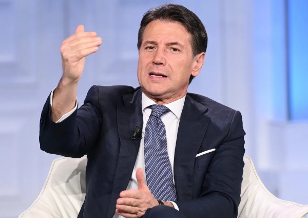 il leader M5s, Giuseppe Conte