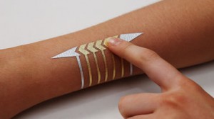 Crean un tatuaje temporal que permite usar el móvil con tan solo tocarlo