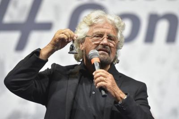 Voto subito, cresce il partito del &#039;no&#039; guidato da Beppe Grillo