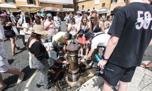 Sabato bollino rosso in 15 città, attesi 40 gradi a Roma