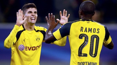 Dortmund latest to qualify for Champion&#039;s League knockout stages