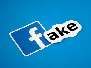 La stretta di Facebook sulle fake news ecco le 10 regole