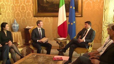 Renzi incontra Mark Zuckerberg a Palazzo Chigi