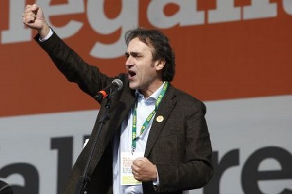 Taranto - I Verdi parte civile nel processo: &quot;Ambiente Svenduto ....Difendiamo il diritto alla salute&quot;