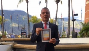 La edición, en español,del libro ‘El cinturón económico de la Ruta de Seda”,  por  Dr. Kasim Asker Hasan.