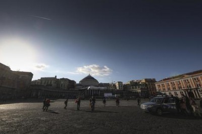 Plaza del Plebiscito en Nápoles y sus leyendas