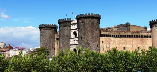 Napoli - Apertura strutture monumentali domenica 28 agosto 2016