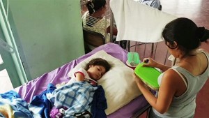 Venezuela: sanità pubblica allo stadio terminale la storia di Ashley, tre anni e neonati in scatole di cartone