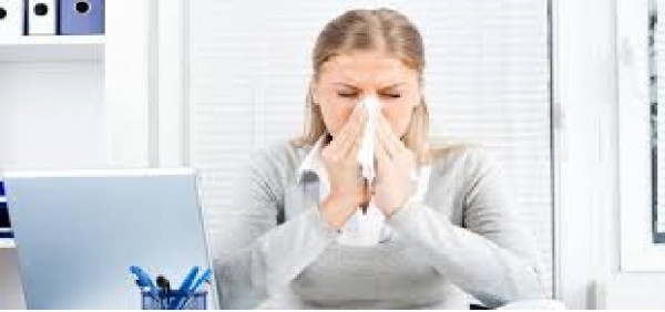 K.O. più di 2 milioni di italiani - Febbre alta, mal di gola, spossatezza e tosse, è arrivata l&#039;epidemia di influenza stagionale