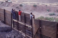 Il muro di Trump è fantascienza e un video lo dimostra