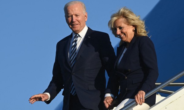 Biden arrivato in Gran Bretagna per il G7, oggi l&#039;incontro con Johnson