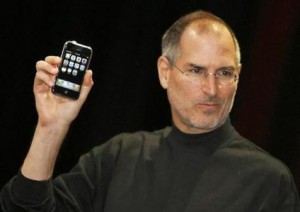 Cumplen 10 años iPhone y la revolución celular