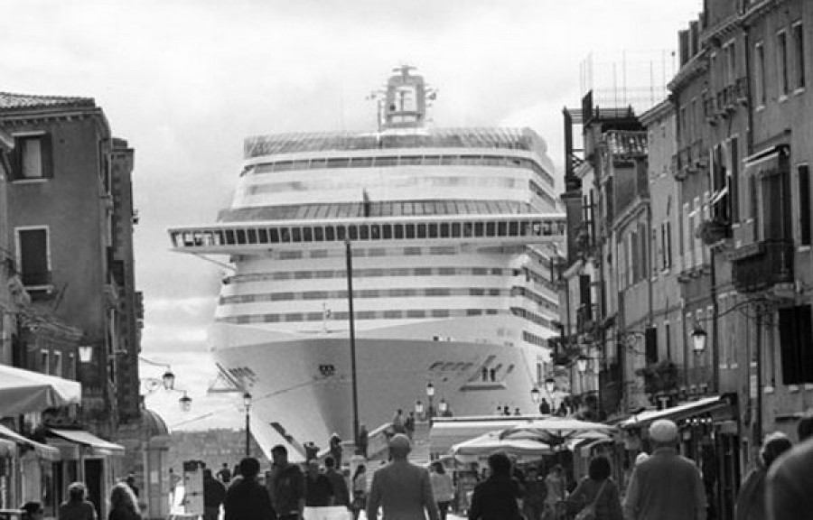 Gianni Berengo Gardin Vera fotografia con testi d’autore