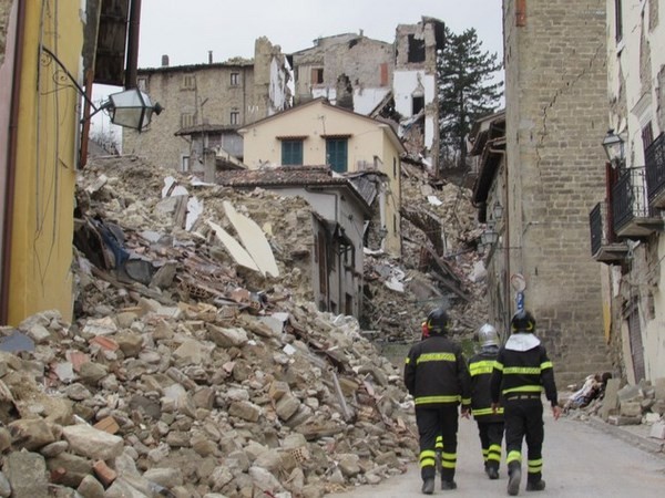 Terremoto senza rinascita, 6 mesi nell&#039;incubo