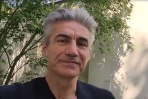 Ligabue ai fan, «Sto bene e la voce c&#039;è» video