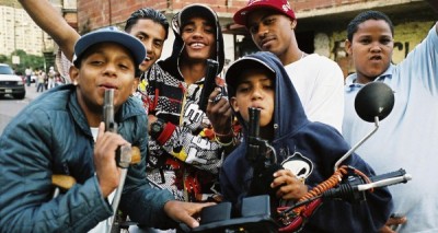 Bandas criminales reclutan niños sicarios en el oeste de Caracas