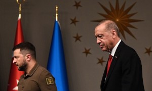 Recep Tayyip Erdogan e Volodymyr Zelensky 