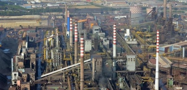 Taranto – Ilva arrivano gli esuberi, l’allarme di Rifondazione Comunista