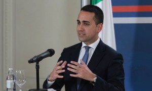 Individuati dalla Polizia i presunti autori delle minacce online al ministro Di Maio