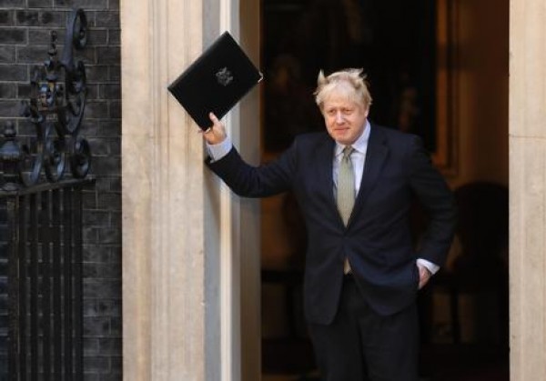 Elezioni Gb, Johnson trionfa: &#039;Ora realizzeremo la Brexit&#039;. Vola la sterlina