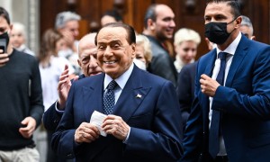 Braccio di ferro nel centrodestra sui numeri a sostegno di Berlusconi per il Quirinale
