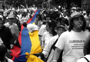 Colombia: studenti in strada per rilanciare processo di pace con le Farc